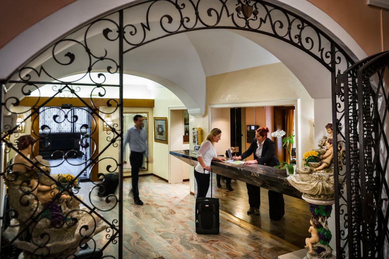 Residenze Dell'Angelo Hotel Locarno Ngoại thất bức ảnh